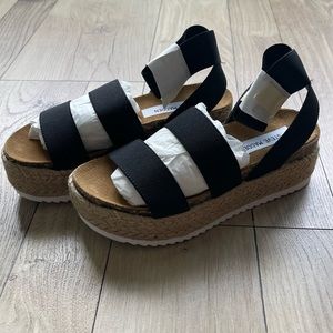 Steve Madden KIMMIE BLACK sandals Size 5 BRAND NEW, NEVER WORN